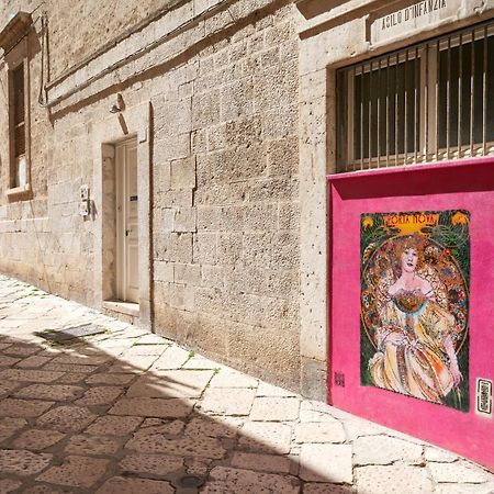 Hub Portanova Pansiyon Trani Dış mekan fotoğraf
