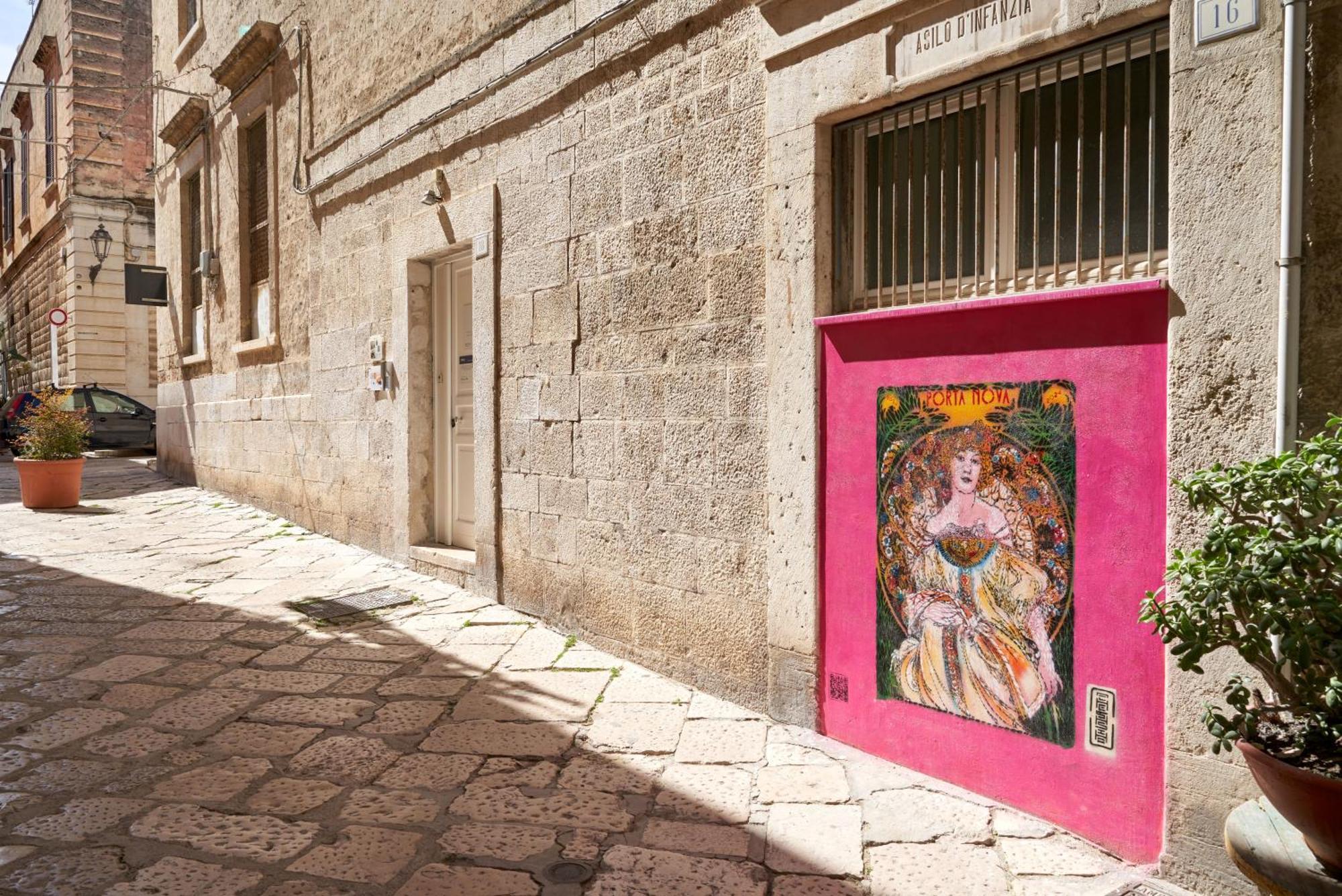 Hub Portanova Pansiyon Trani Dış mekan fotoğraf